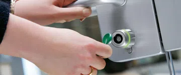 El Cajon Lock & Key El Cajon, CA 619-213-1458 - commercial-locksmith-store-01